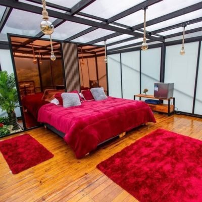 Chimenea y lujo natural en esta cabaña con jacuzzi privado cerca a Bogotá Chimenea y lujo natural en esta cabaña con jacuzzi privado cerca a Bogotá